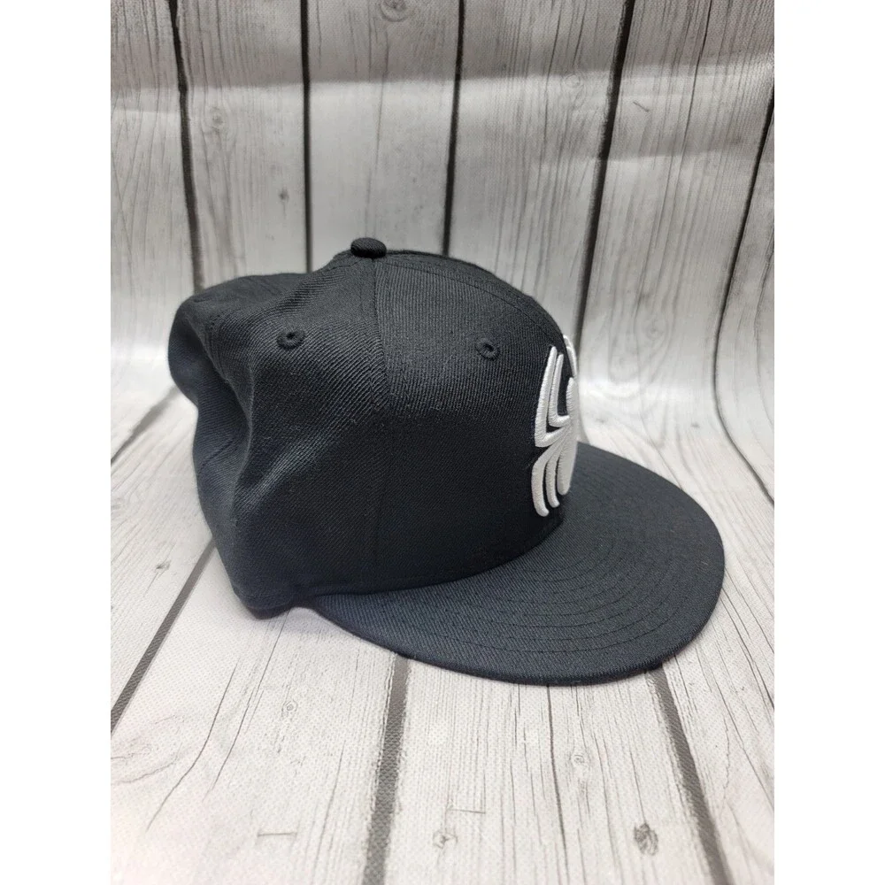 New Era 9FIFTY Marvel Spider-Man Snapback Hat Cap Black White Logo OSFM Wool